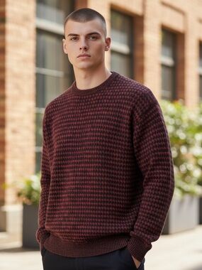 Tundra Men's Red and Black Houndstooth Crewneck Sweater
